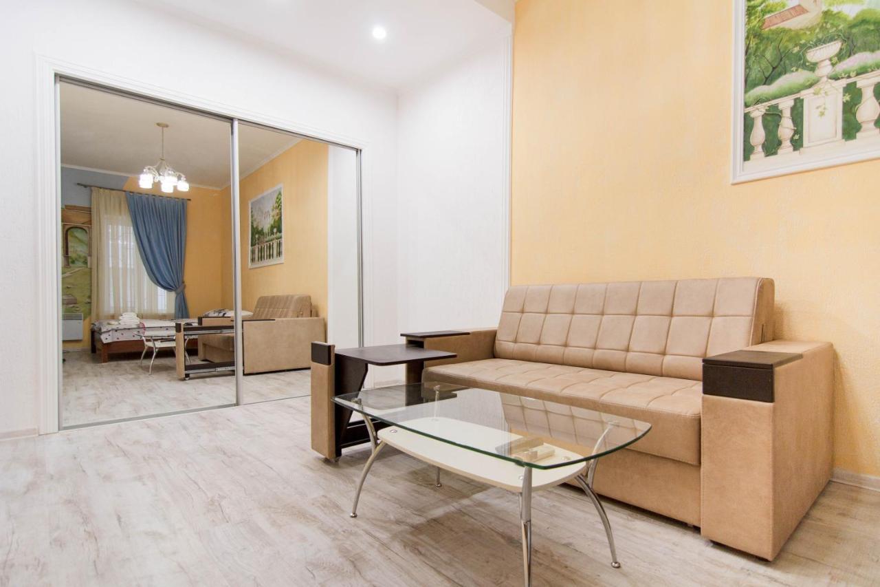 Deribas Apartments Одесса Экстерьер фото