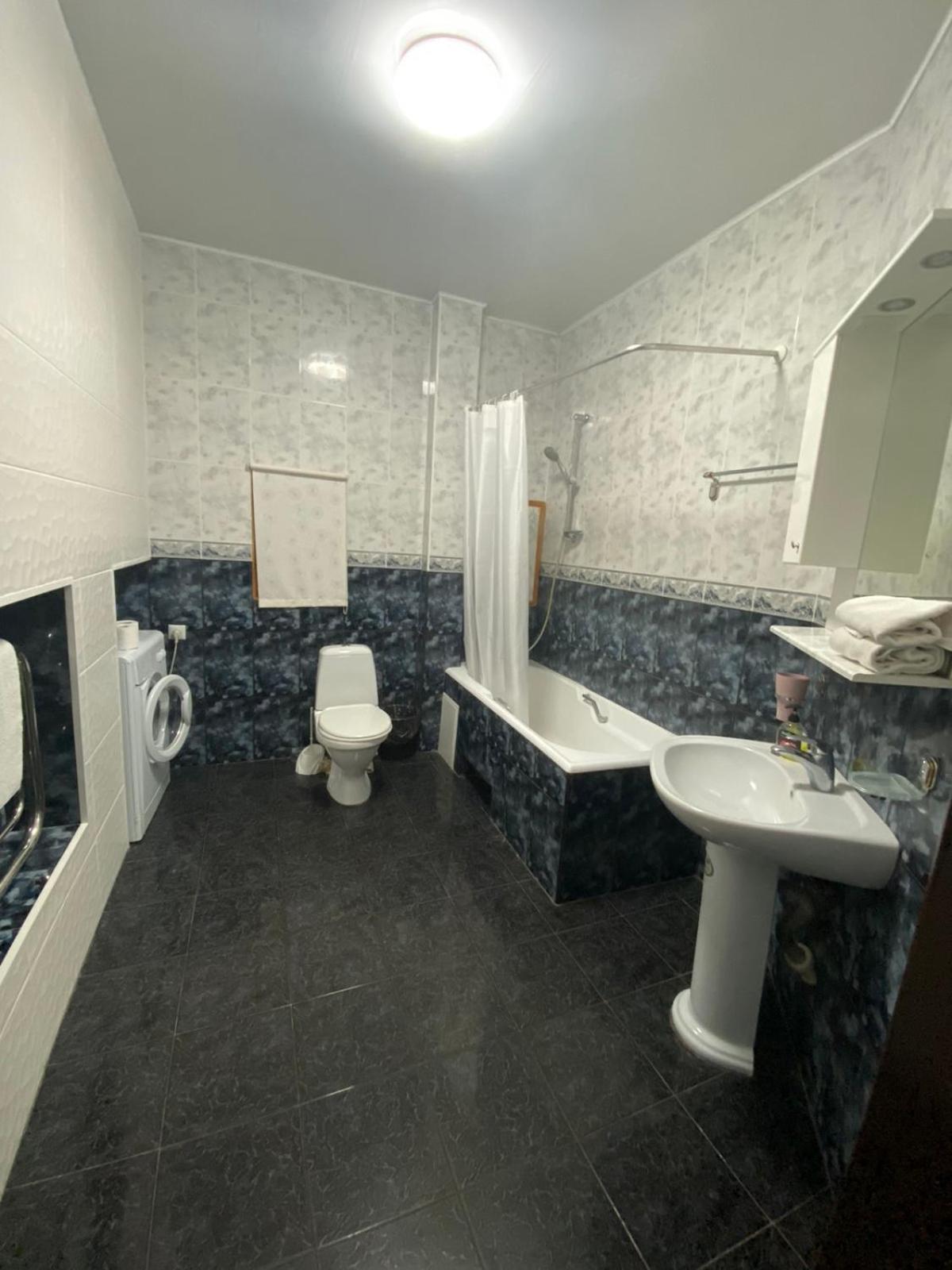 Deribas Apartments Одесса Экстерьер фото